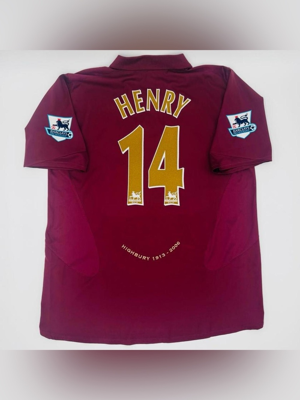 Arsenal Henry 2005 06 home Premier League jersey